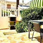 Сasa de vacaciones Casa Blanca De Sierramar