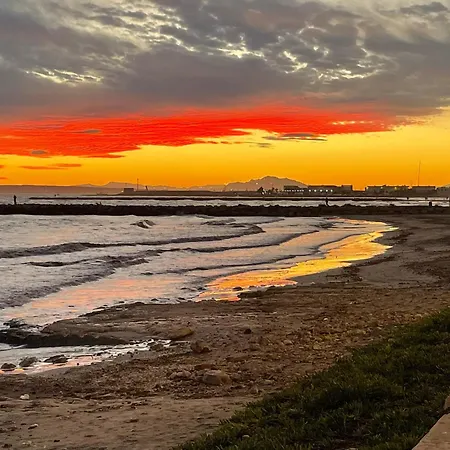 Casa Blanca De Sierramar Сasa de vacaciones